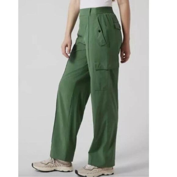 Athleta Pants - *NWT Athleta Vienna Cargo Pants Green Size 4 Athletic Travel Stretch
